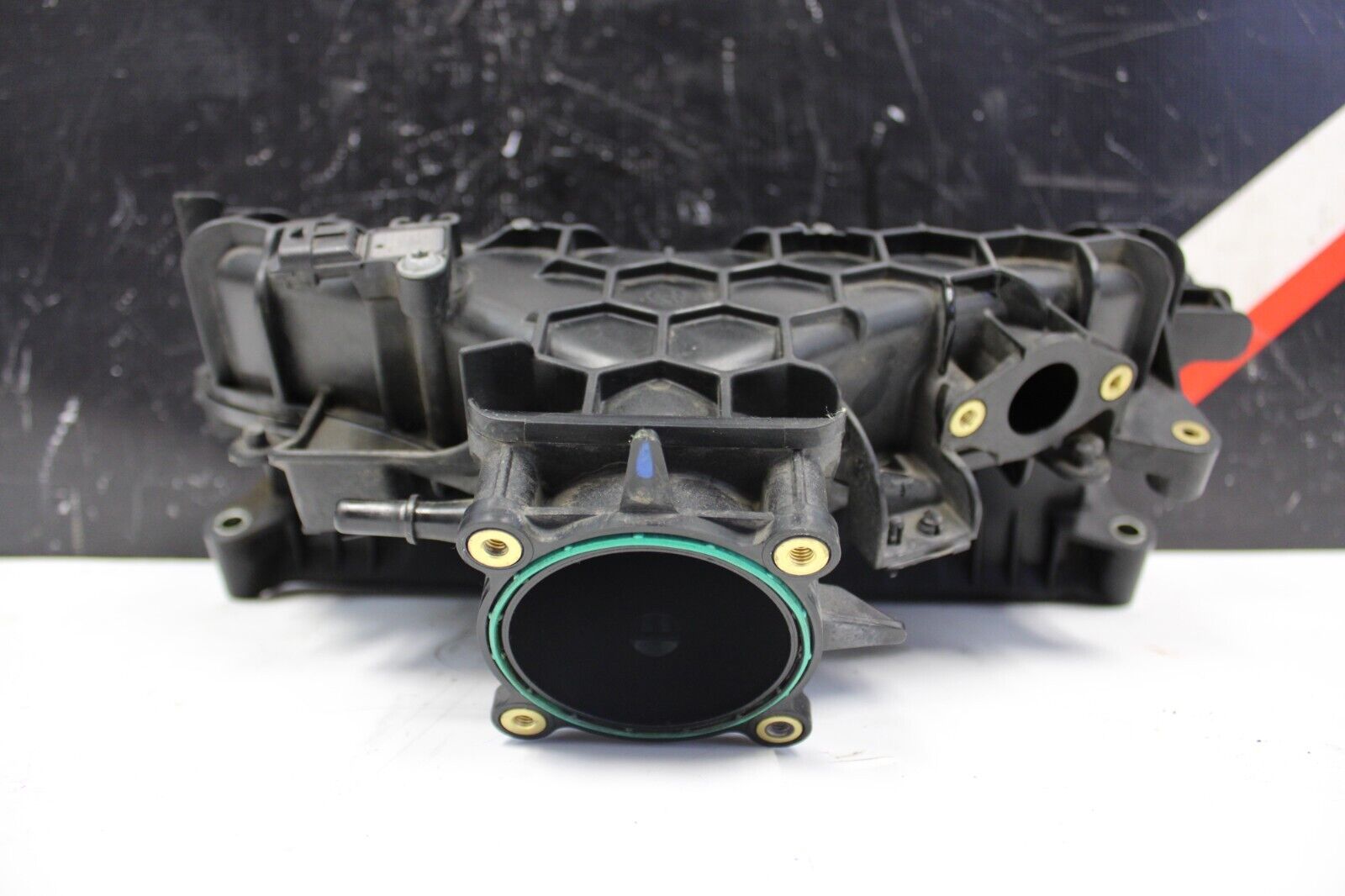 2013-2018 Ford Focus ST turbo oem air intake manifold assembly