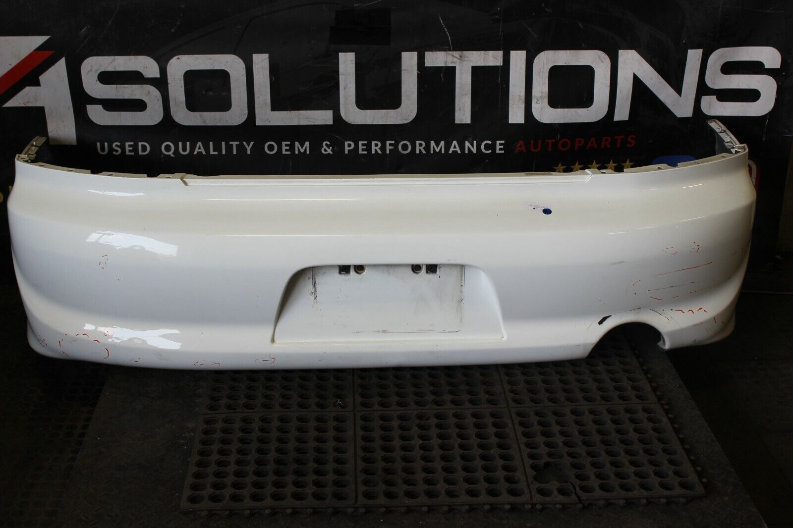 03-05 MITSUBISHI LANCER EVOLUTION 8 OEM REAR BUMPER COVER EVO8