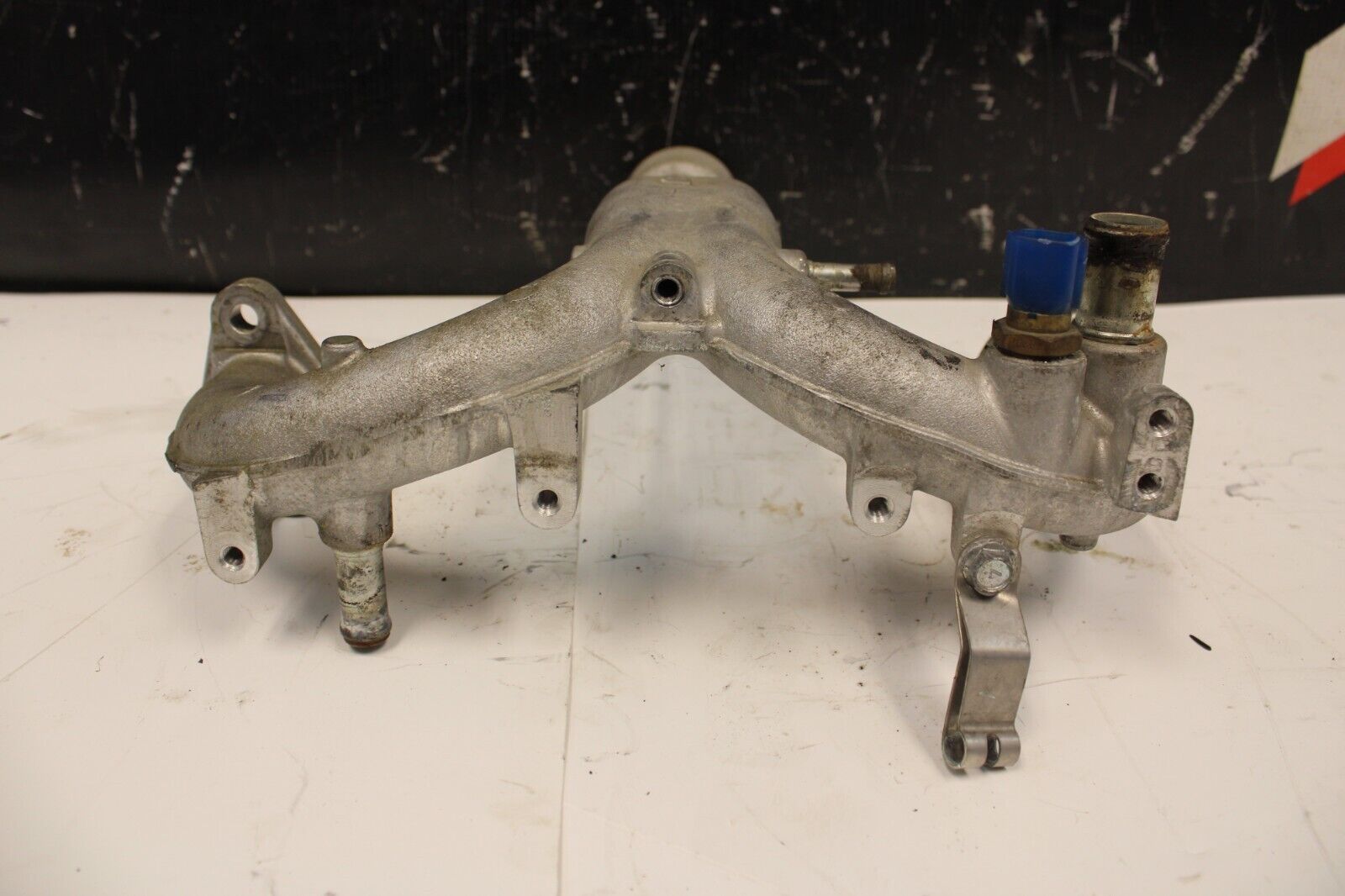 2009 NISSAN GT-R R35 VR38 3.8L AWD OEM ENGINE COOLANT WATER OUTLET PIPE