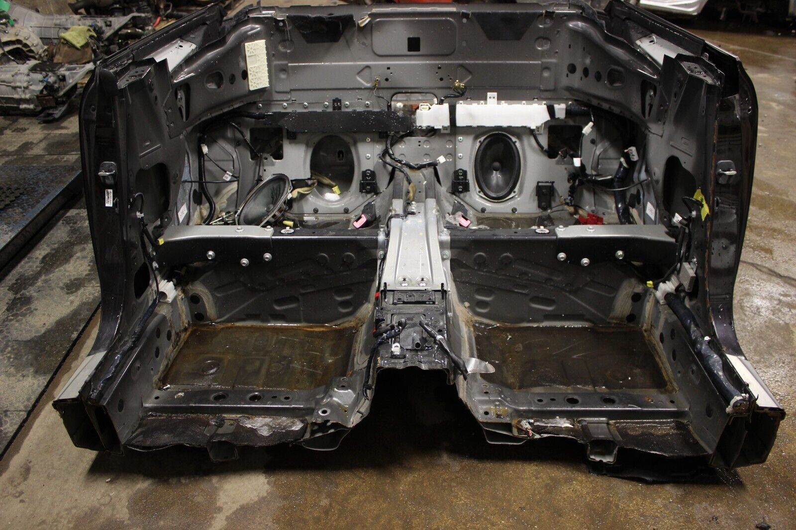 2009-2015 INFINITI G37 Q60 CONVERTIBLE CONV PASSENGER QUARTER PANEL CUT RH