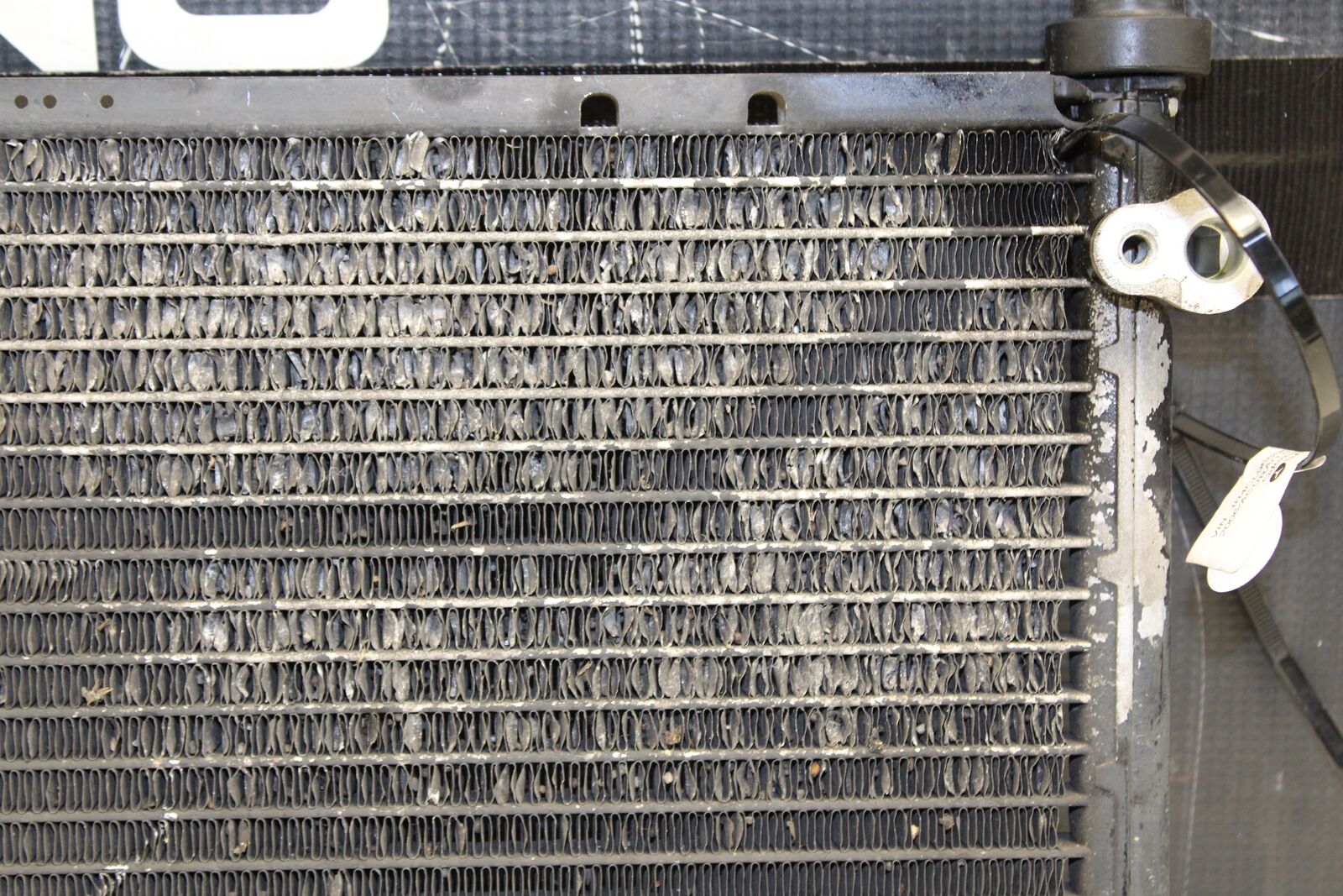 2006 ACURA TSX SEDAN 2.4L K24A2 OEM A/C CONDENSER UNIT