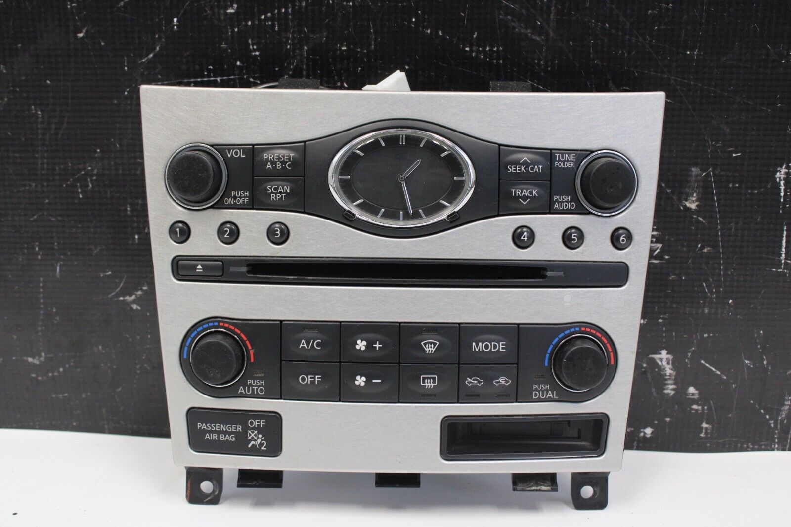 2009 INFINITI G37 COUPE RADIO FACE PLATE OEM