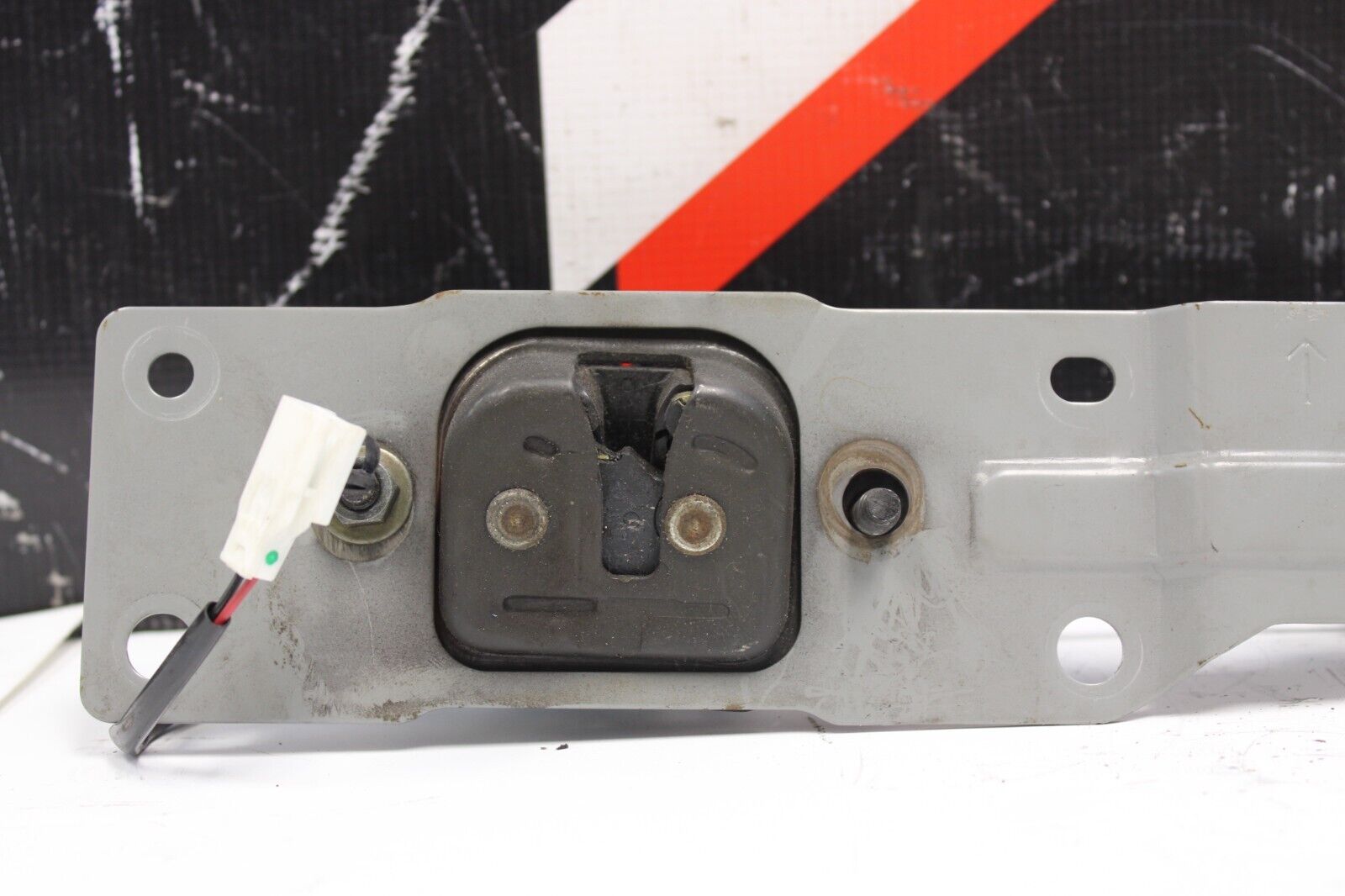 2003-2008 Nissan 350Z Rear Trunk Latch Lock Actuator Assembly OEM
