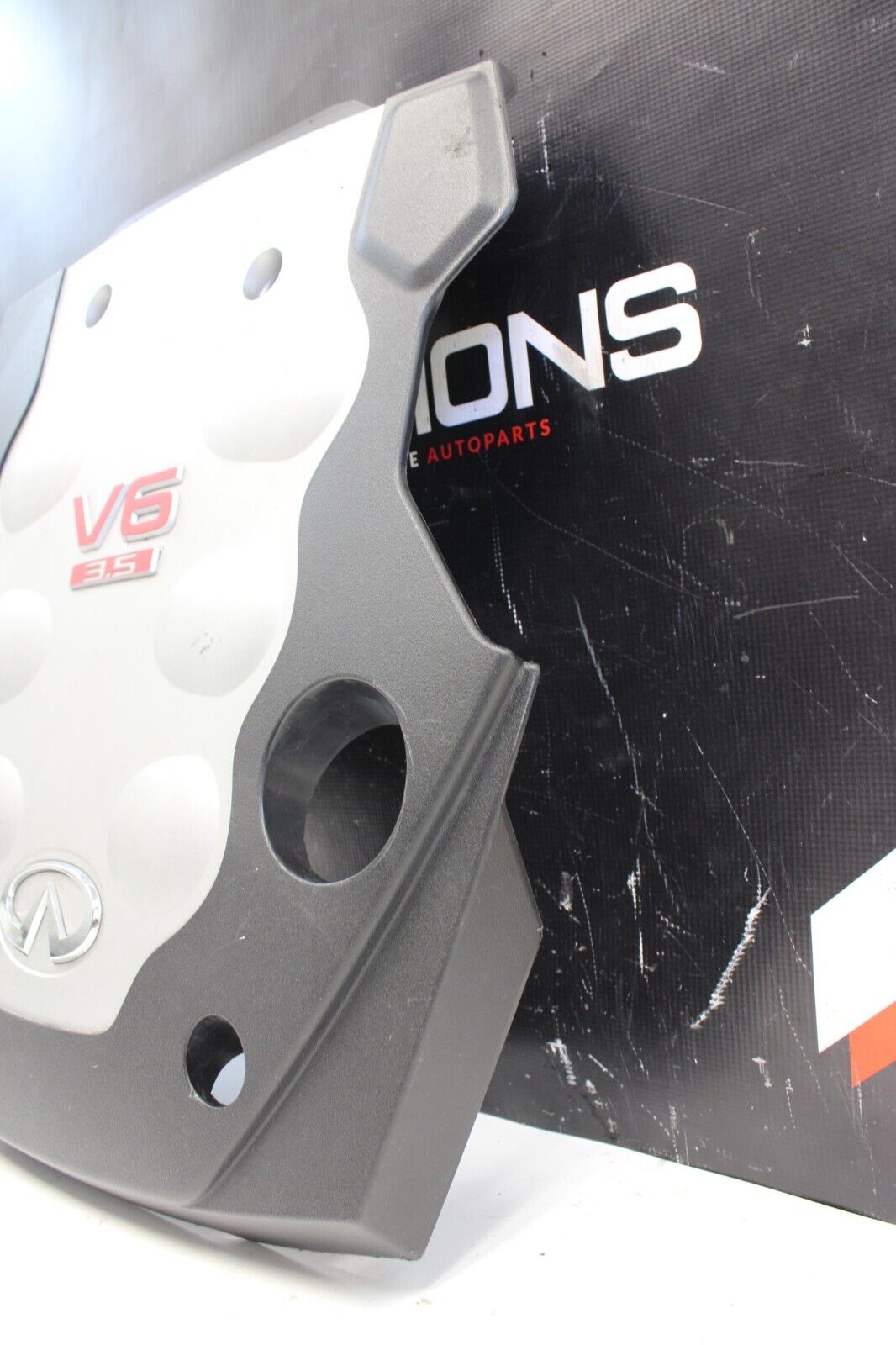 03 - 07 INFINITI G35 3.5L Coupe Engine Appearance Cover OEM