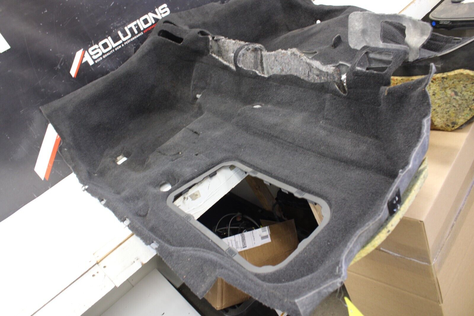 2010 NISSAN GTR R35 AWD OEM FACTORY BLACK INTERIOR FLOOR CARPET VR38
