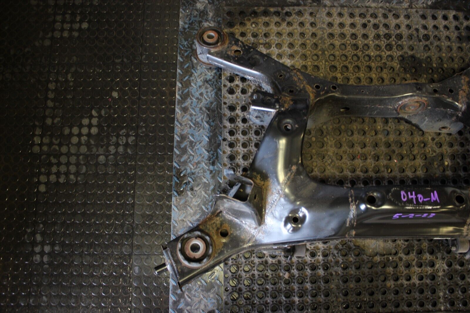 09-20 370Z Rear End Subframe Crossmember Assembly OEM Frame Support
