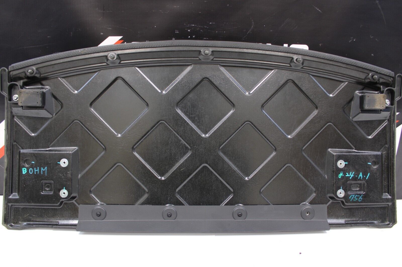 Infiniti G37/Q60 Convertible Top Parcel Shelf Folding Finisher Tray