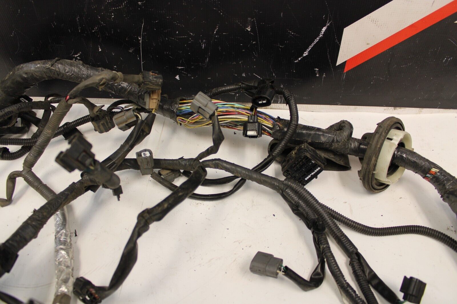 2012 Nissan 370Z AT Engine Wiring Harness Wire OEM