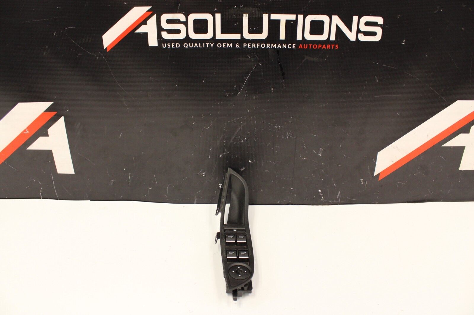 57_5fe9962f-8e80-4bb2-8e41-65b5f0781edc.jpg
