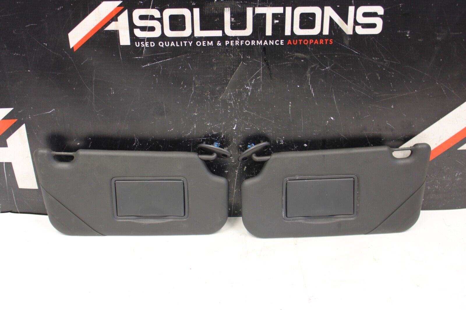 2013 Ford Focus ST SUN VISOR SET LEFT RIGHT OEM
