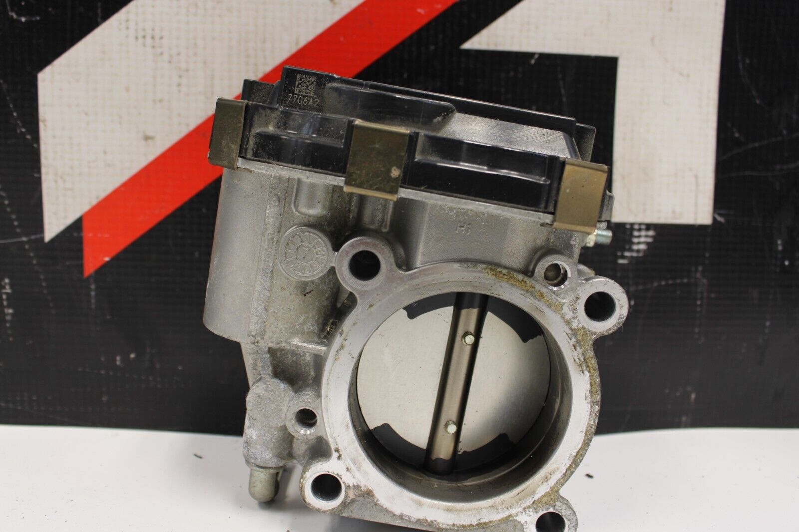 2017-2020 INFINITI Q60 Coupe Throttle Body 3.0L VR30DDTT
