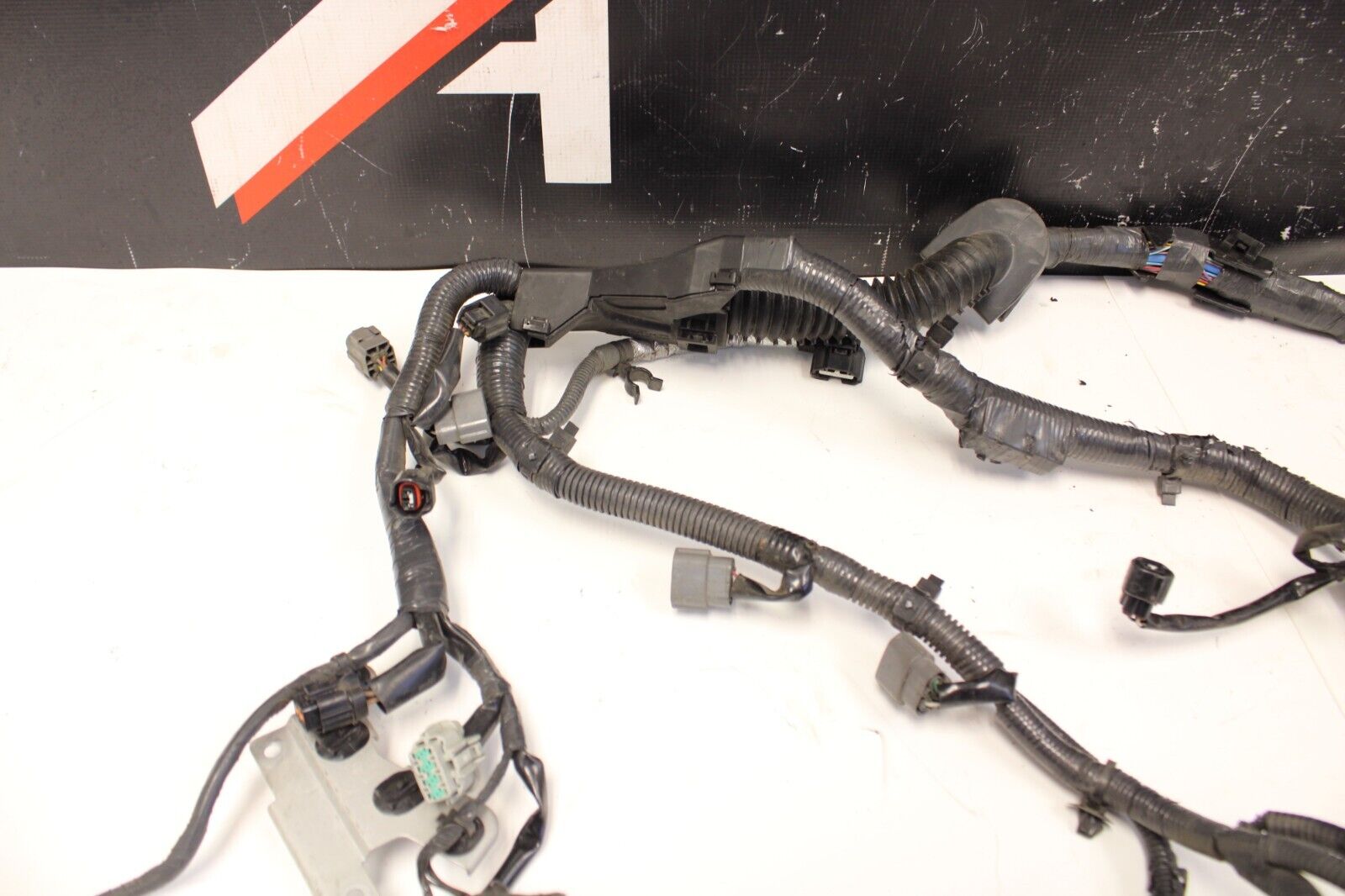 2009-2011 NISSAN GT-R GTR 3.8L VR38 OEM ENGINE WIRING HARNESS