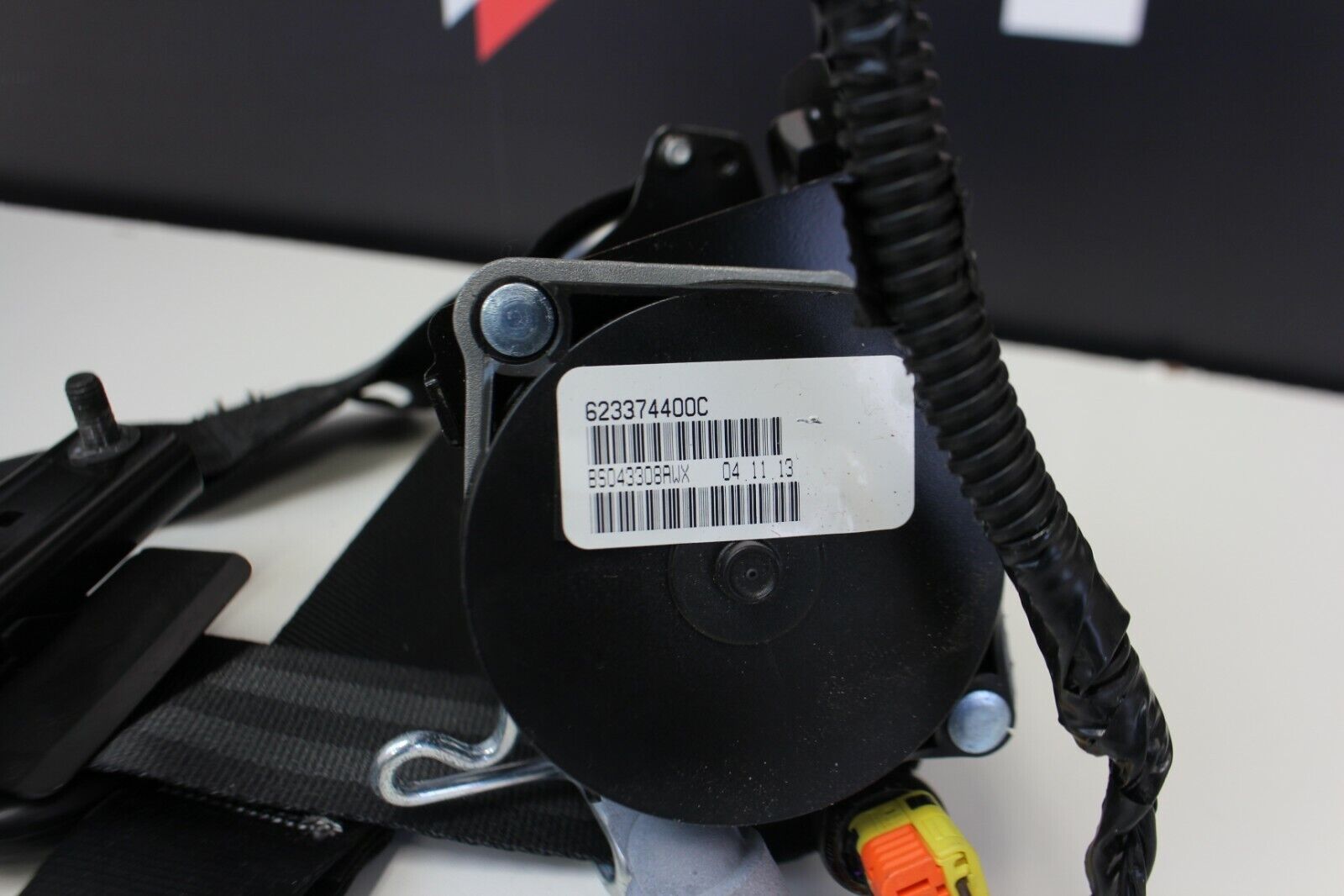 2013-2014 FOCUS ST RH RIGHT PASSENGER Front Seat Belt Retractor Assembly OEM