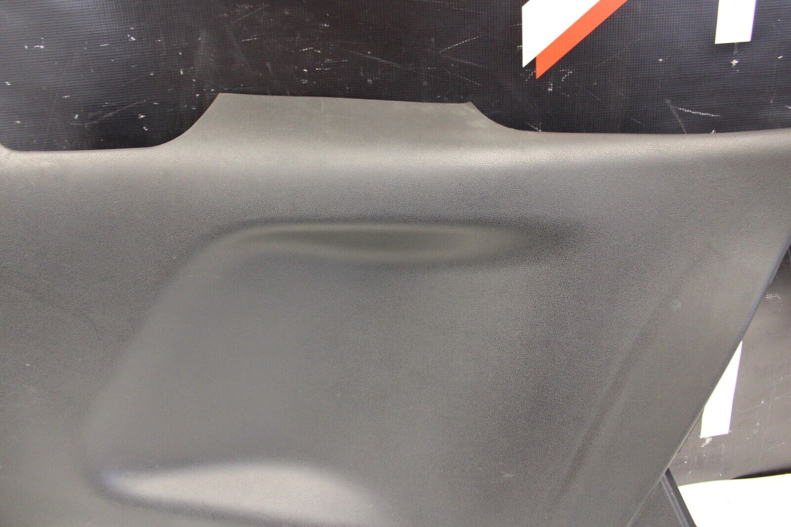 2010 NISSAN R35 GTR DBA LH DRIVERS SIDE REAR SEAT QUARTER PANEL TRIM