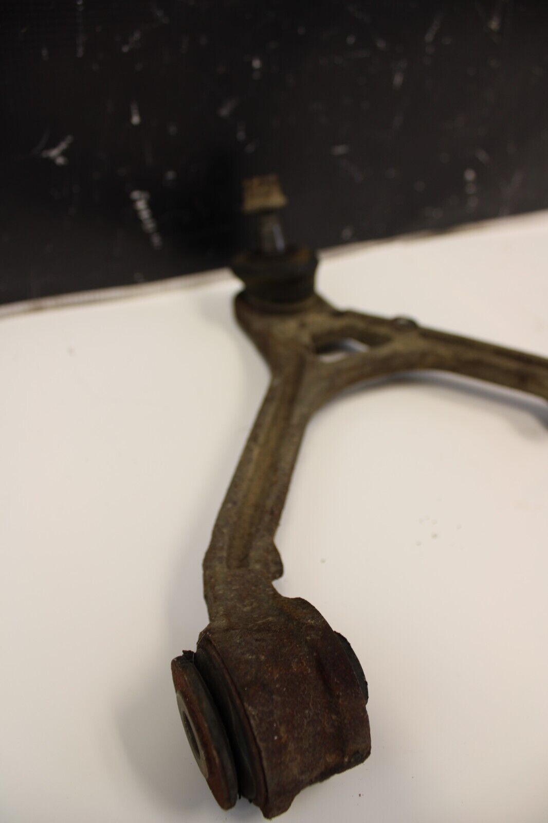 2000-2009 HONDA S2000 OEM USED FRONT PASSENGER SIDE UPPER CONTROL ARM