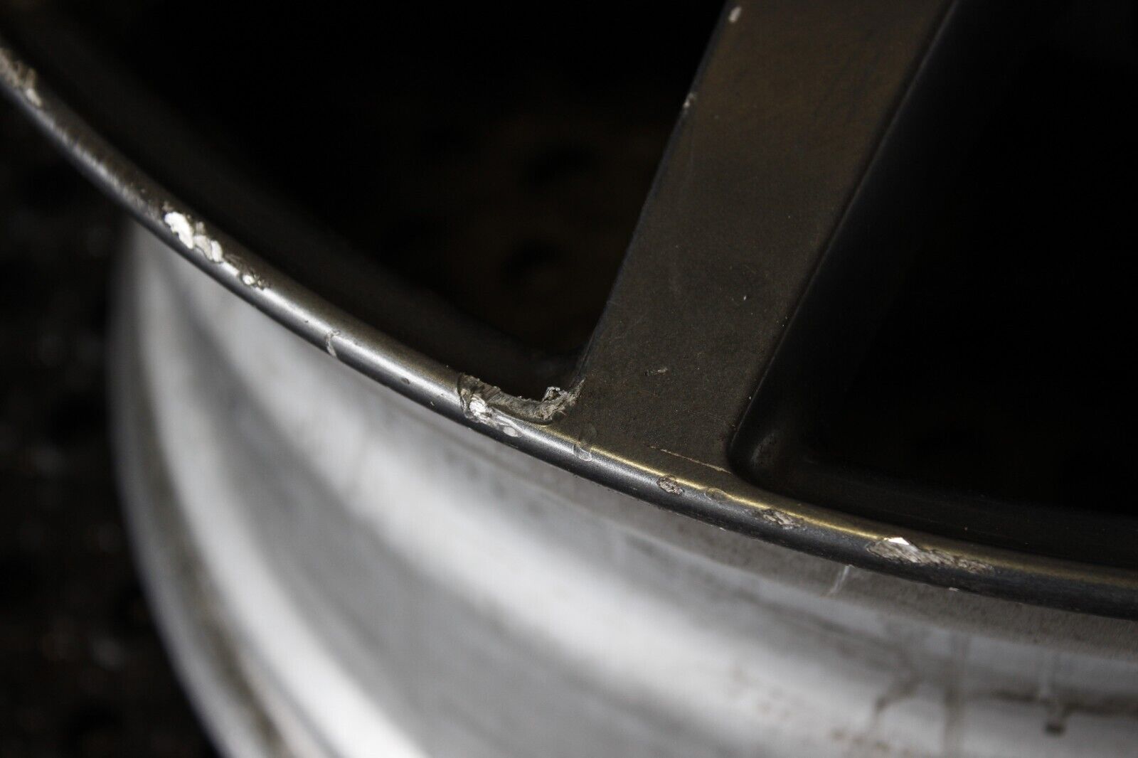 NISSAN 20x10.5 GTR R35 REAR ALLOY WHEEL RIM GREY OEM