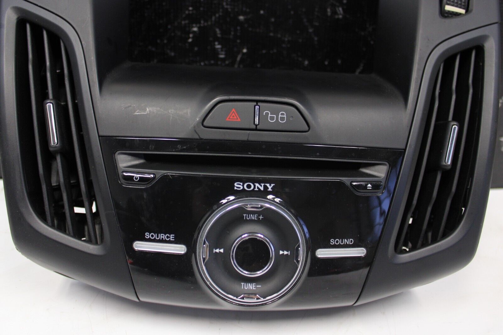 2013 Ford Focus ST RADIO A/C HEATER CLIMATE CONTROL BEZEL TRIM