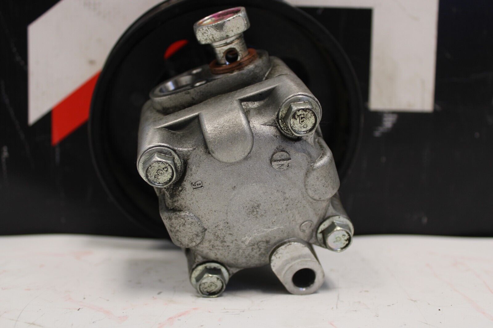 2013 Nissan GTR R35 Power Steering Pump OM