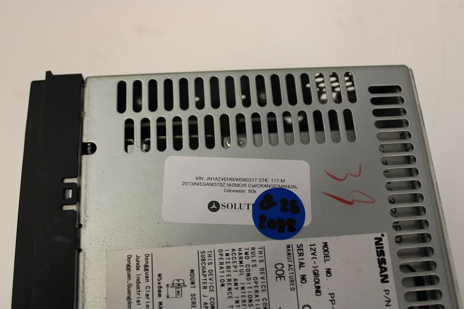 2013 Nissan 370Z AM FM CD Radio Receiver Unit OEM