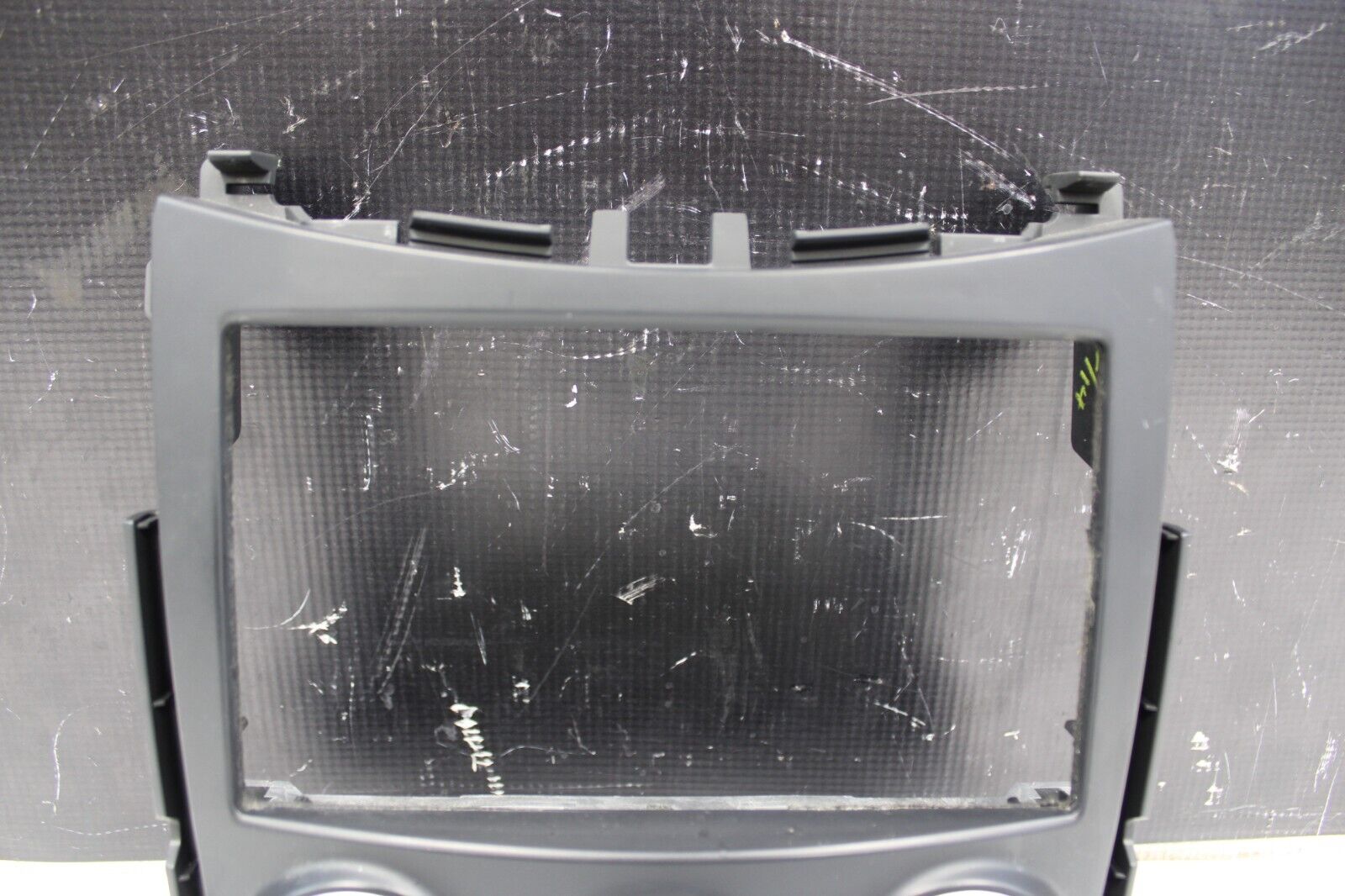 09-20 Nissan 370Z AC Controls Radio Bezel Trim