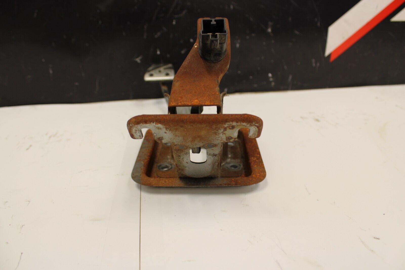 2006 Mitsubishi Evolution 9 Brake Pedal Assembly OEM Evo 9 2006
