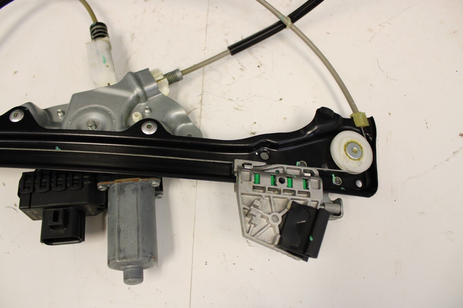 2009-2020 NISSAN GTR R35 WINDOW REGULATOR WITH MOTOR RIGHT PASSENGER SIDE
