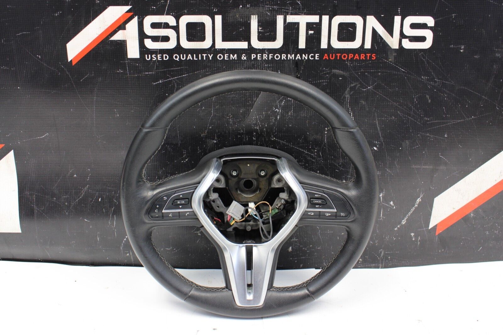 2017-2020 INFINITI Q60 OEM STEERING WHEEL BLACK LEATHER AUDIO SWITCHES