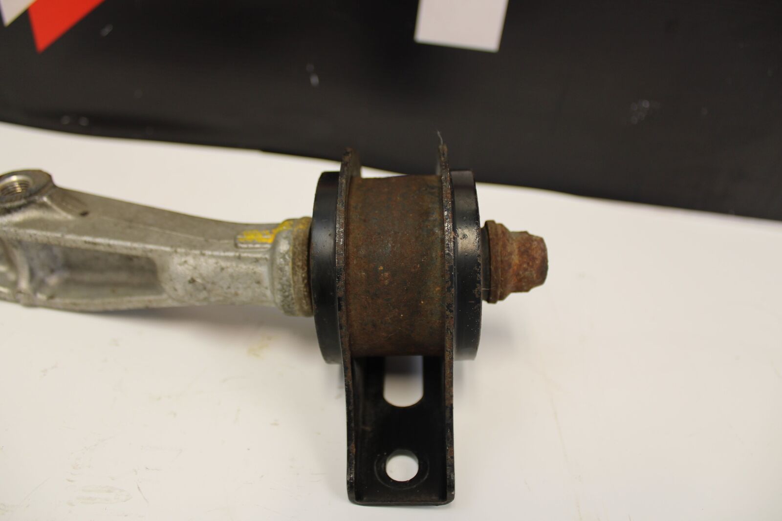 00-09 HONDA S2000 S2K OEM LH LEFT DRIVERS FRONT DIFF DIFFERENTIAL MOUN ...