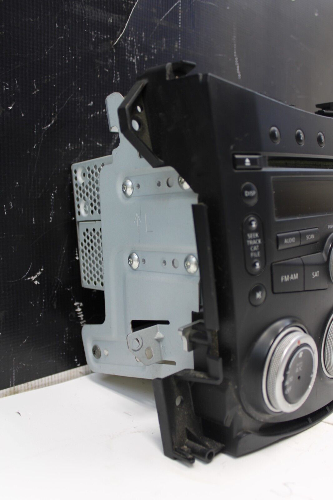 09-19 Nissan 370Z AM FM CD Radio Receiver Climate Unit OEM PP-3092L