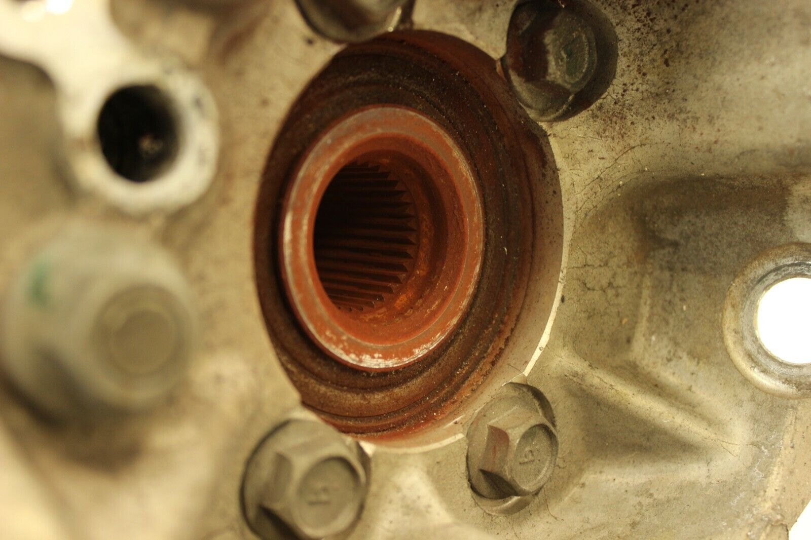 2015 Nissan R35 GT-R GTR Left Driver Rear Knuckle OEM