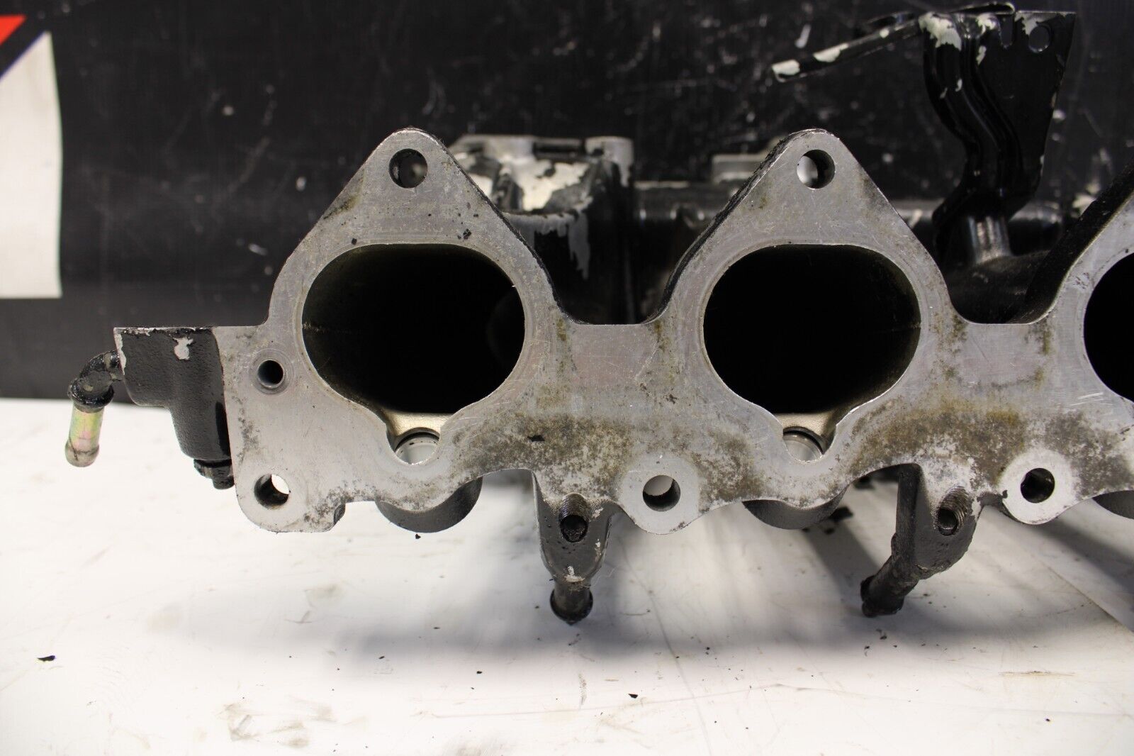 2000-2005 HONDA S2000 - INTAKE MANIFOLD OEM OE FACTORY