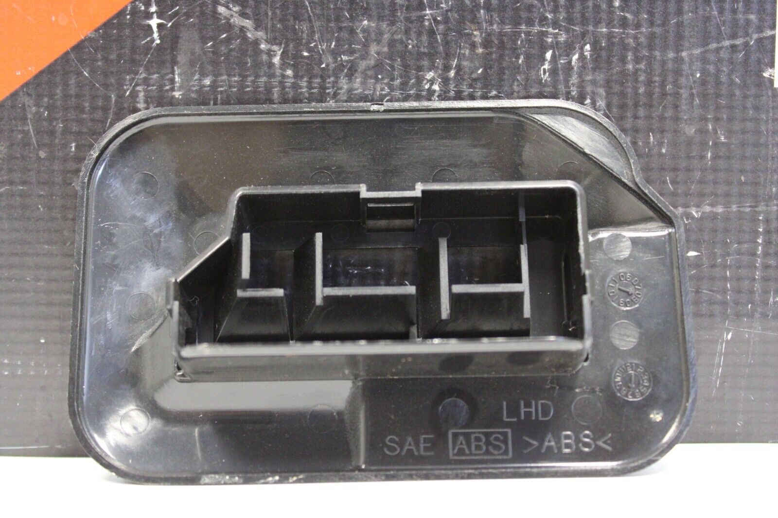 2010 NISSAN R35 GTR CBA LOWER FOOT A/C AIR VENT DUCT TRIM COVER 16K MILES OEM