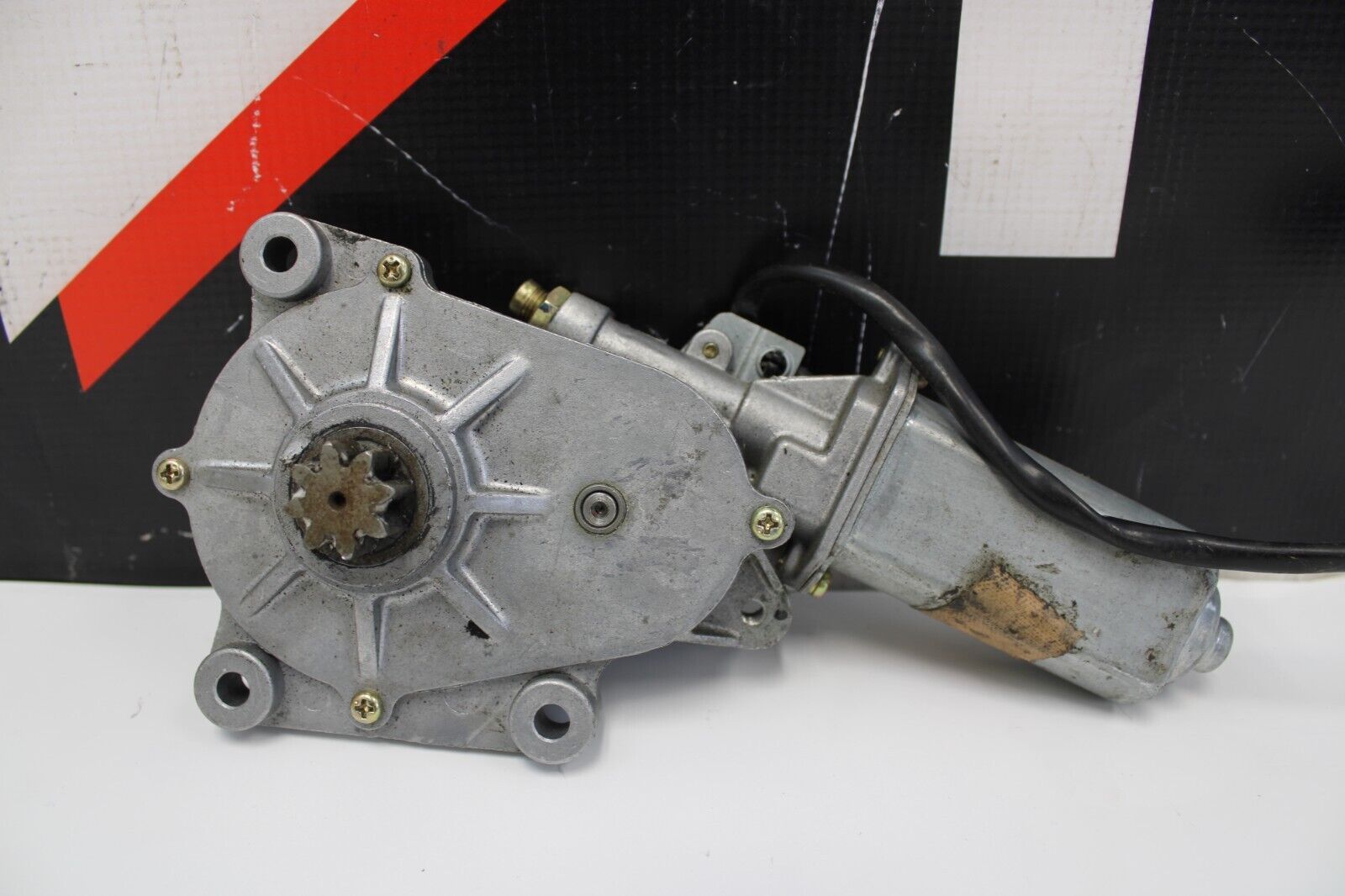 2000-2009 Honda S2000 Right RH Passenger Side Convertible Top Motor OEM