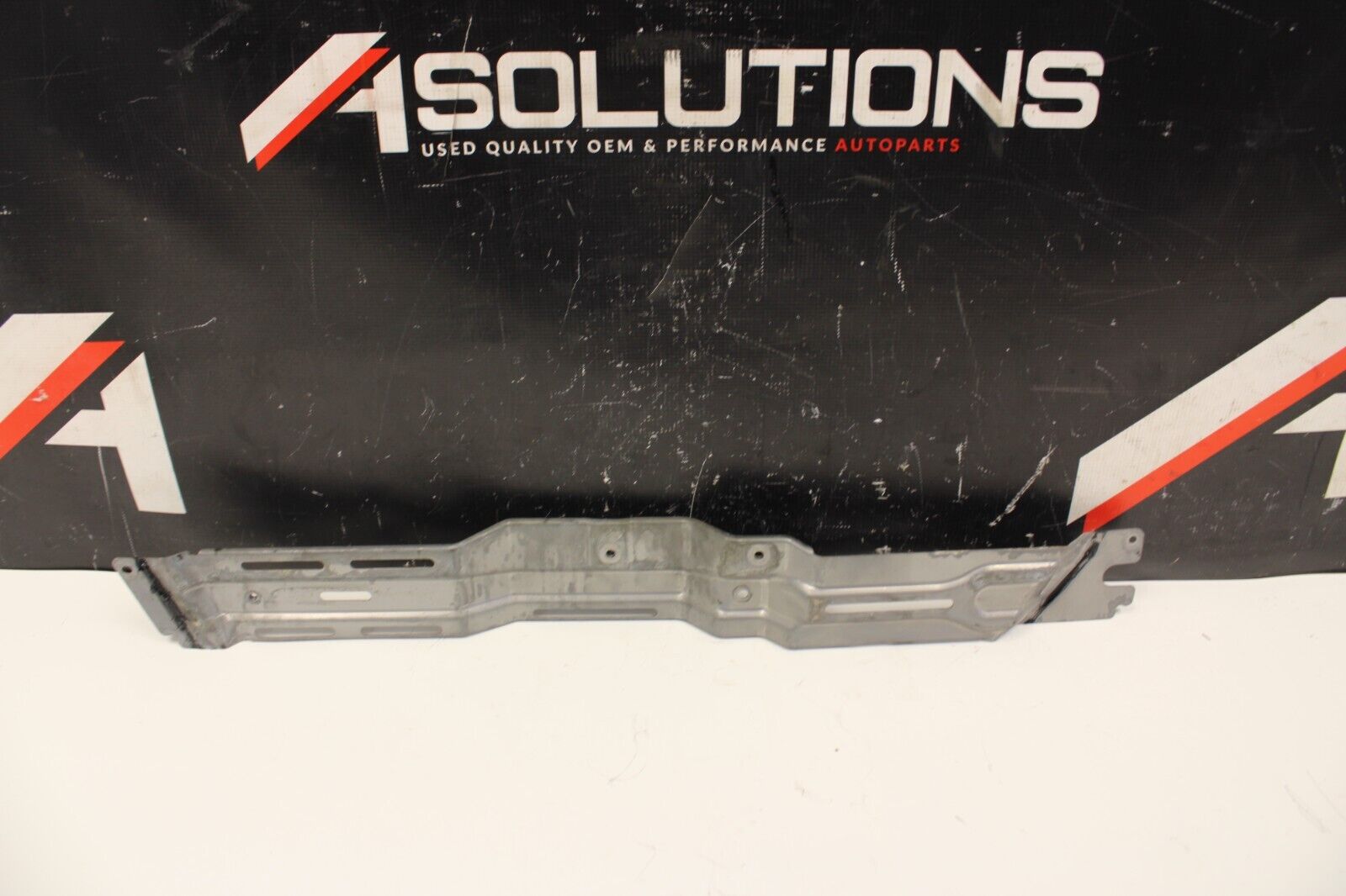 09-14 NISSAN GTR R35 OEM DRIVERS LEFT LH LOWER INNER DOOR BRACE BRACKET 2010
