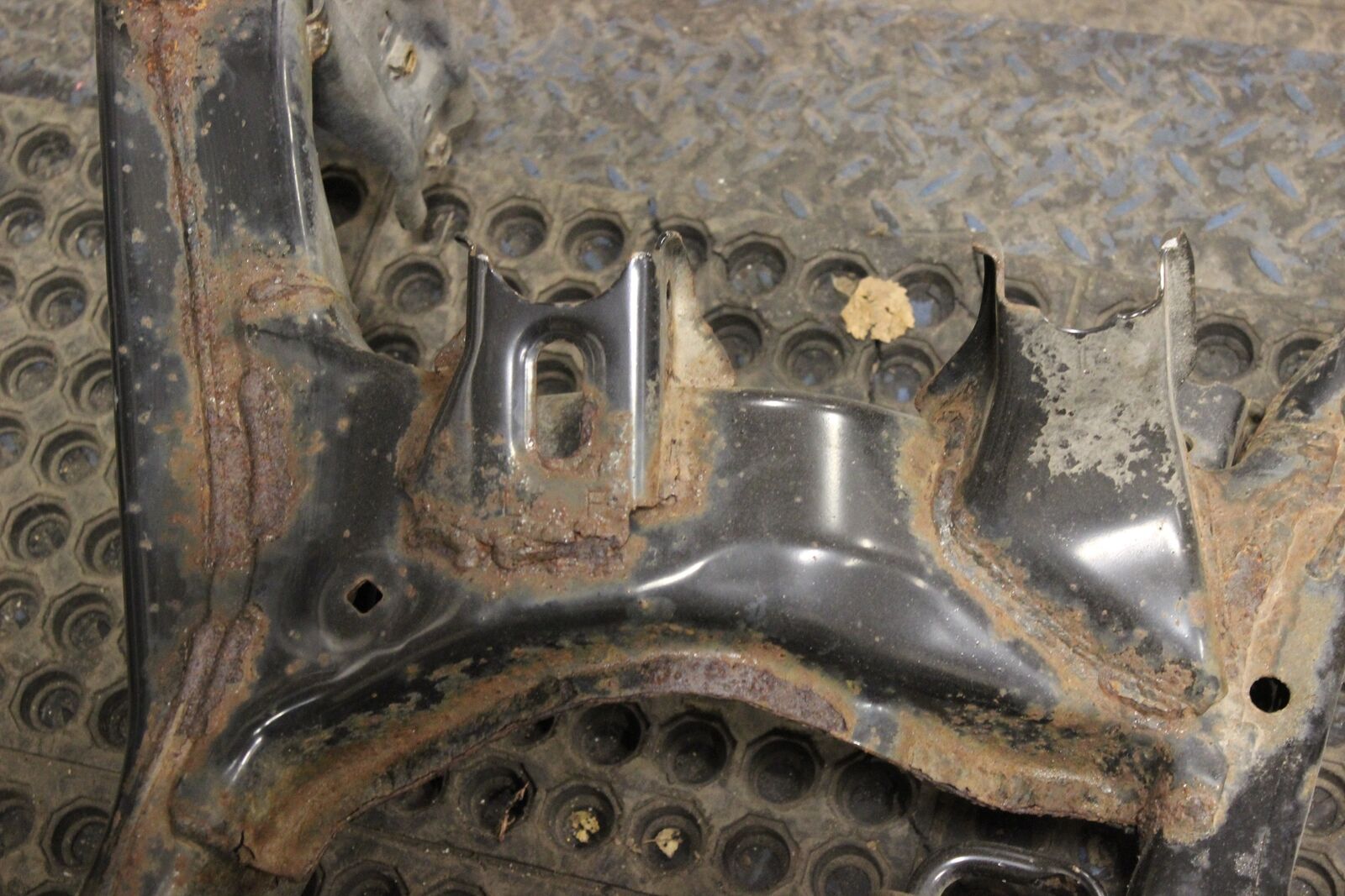 2015-2019 Subaru Impreza WRX OEM REAR DIFFERENTIAL SUBFRAME CROSSMEMBER