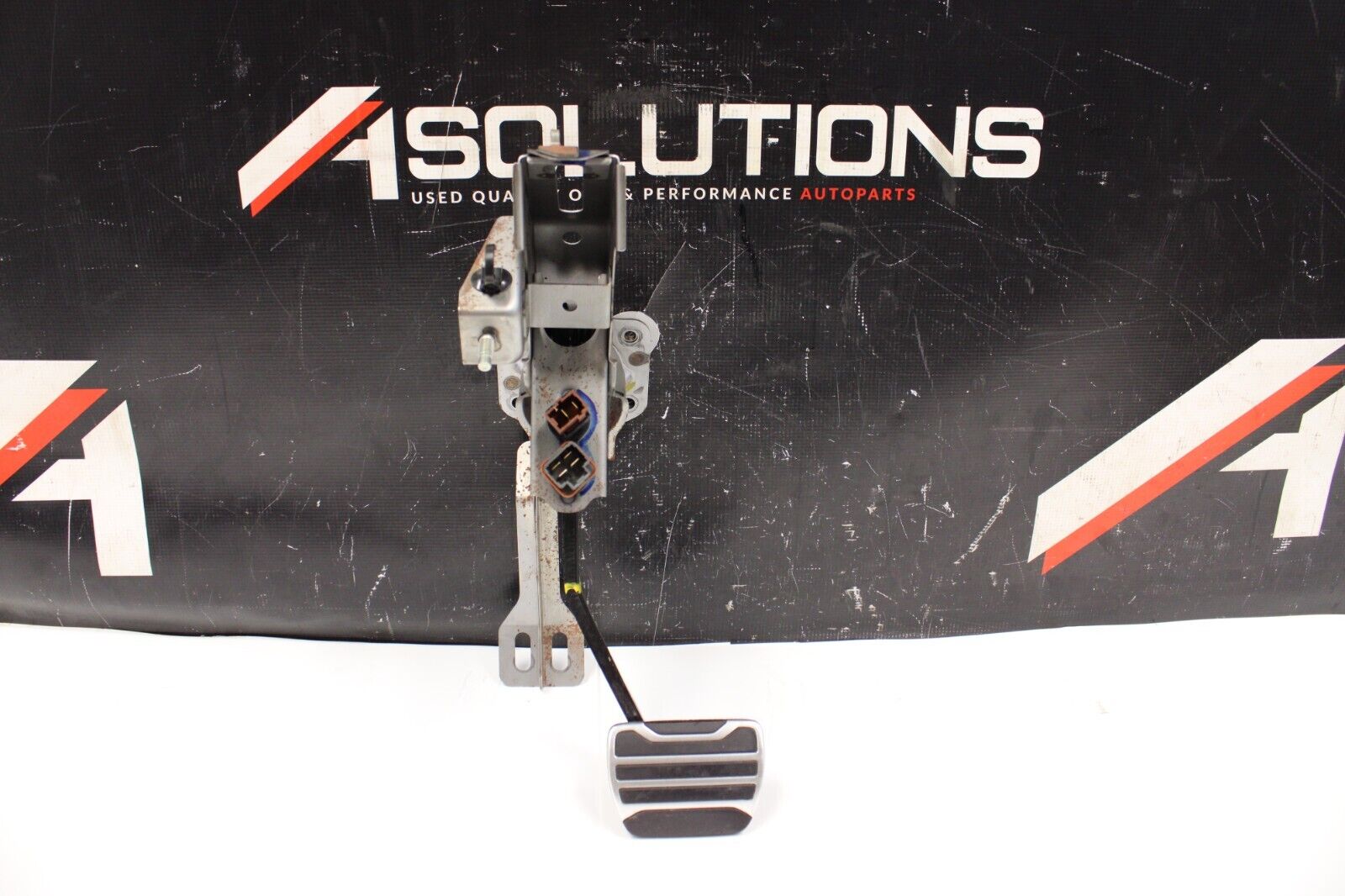 OEM NISSAN GTR R35 AWD OEM BRAKE PEDAL ASSEMBLY VR38 2014