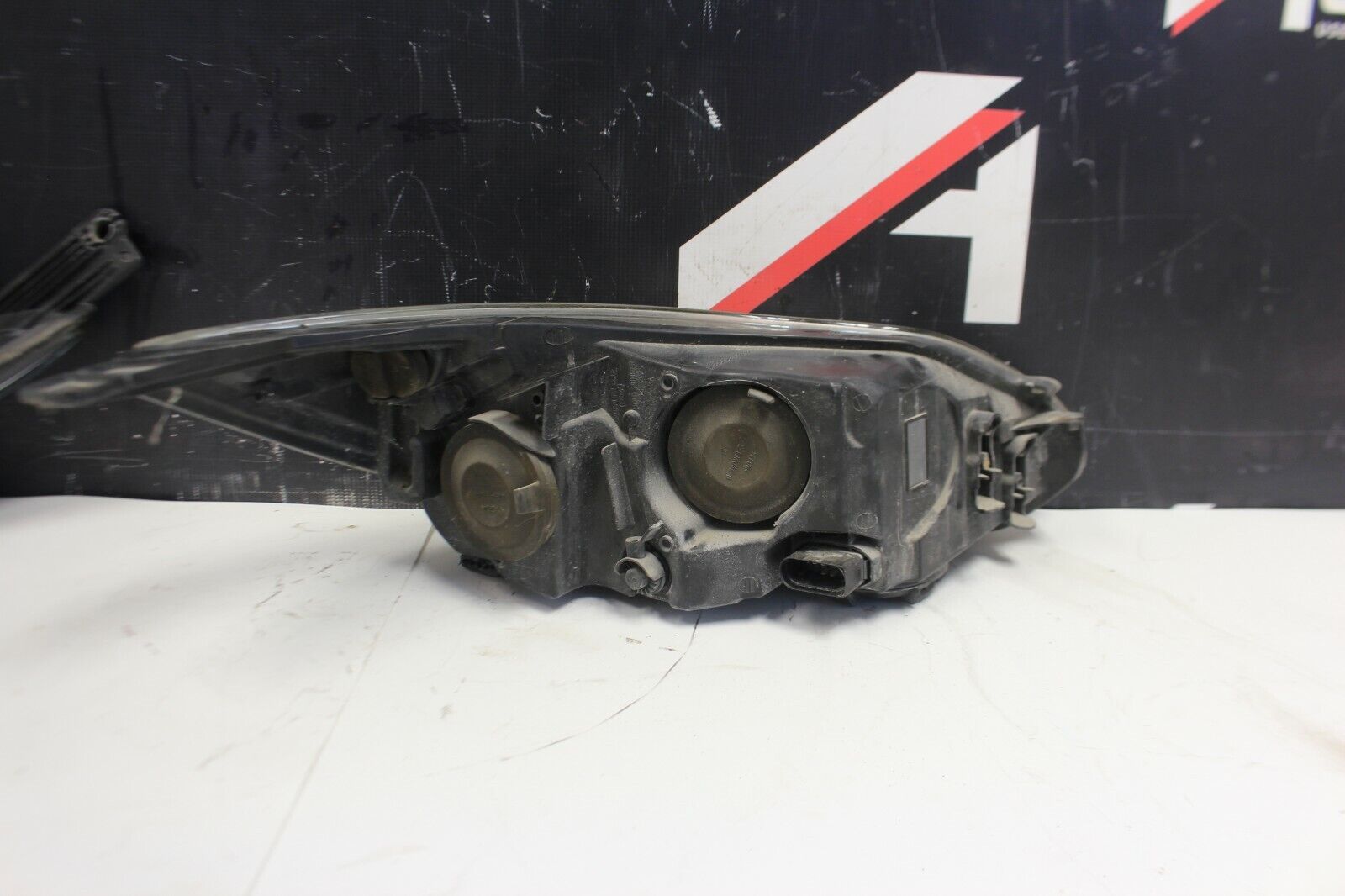 12-14 Ford Focus Titanium ST Driver+Passenger Halogen OEM Black Headlight