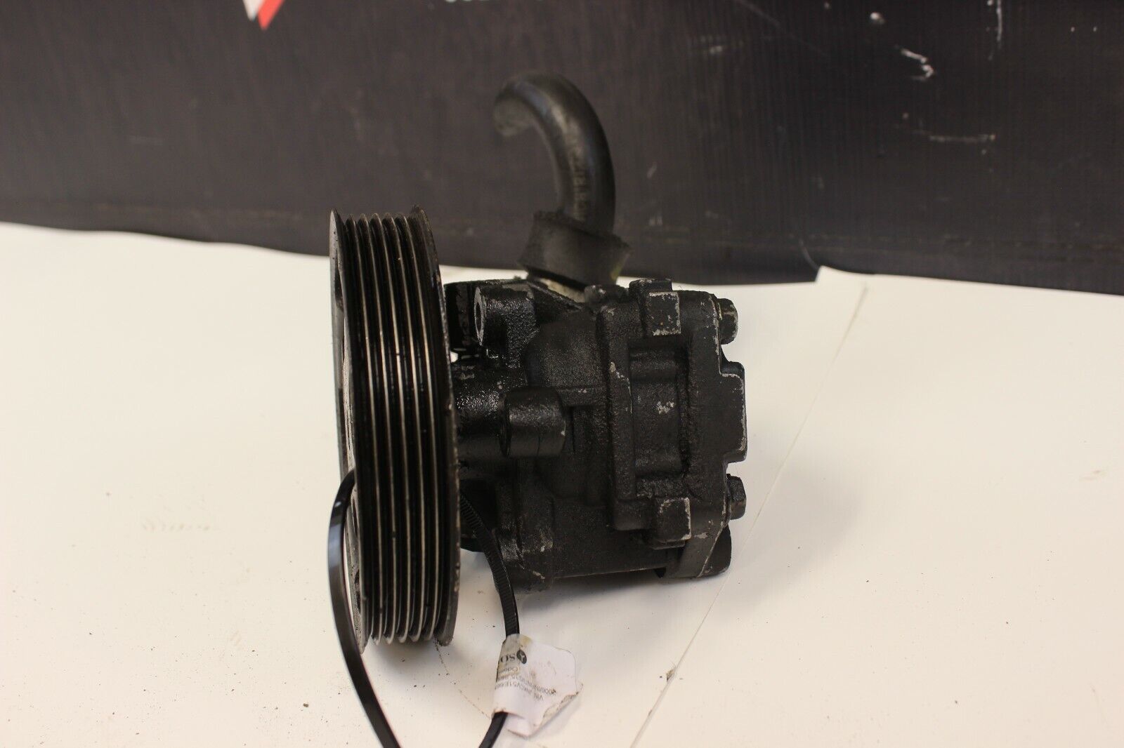 05-06 Infiniti G35 SEDAN Manual Power Steering Pump With Pulley OEM