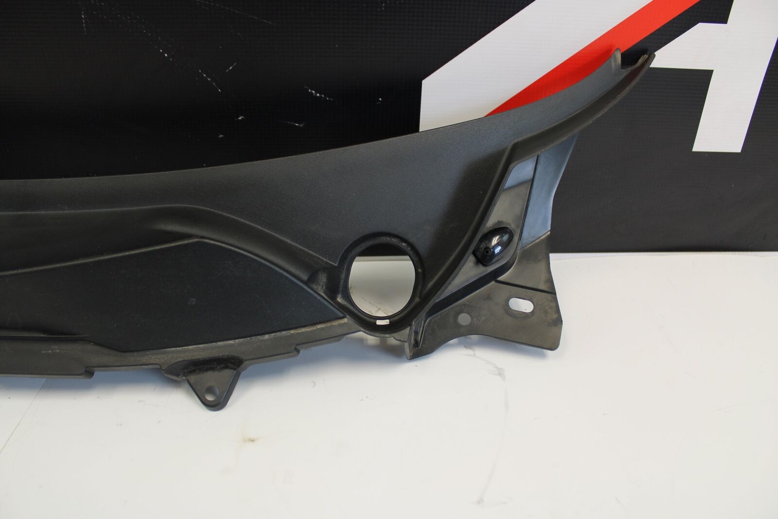 2014 NISSAN GTR R35 LH COWL VENT PANEL 66863JF30A
