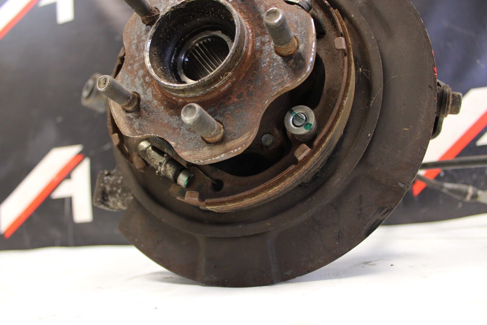 2009 Nissan GT-R R35 Rear RH Right Passenger Knuckle Spindle Arm Knee 17K Miles