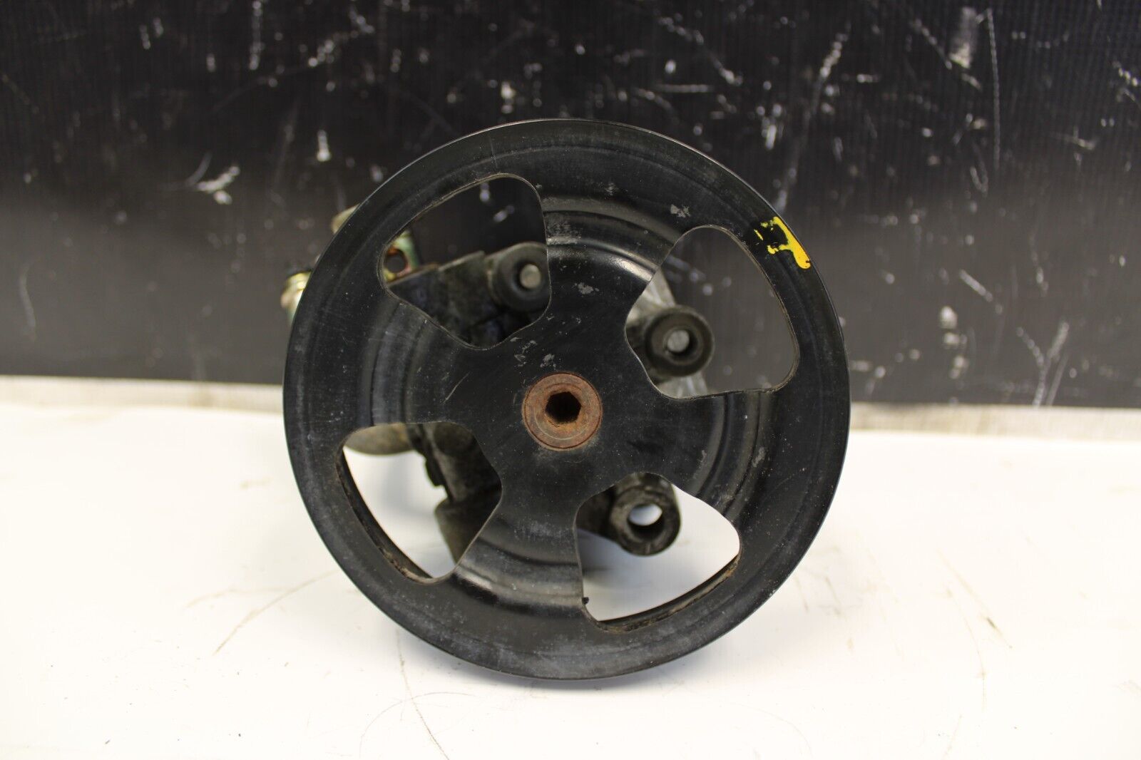 03-06 Infiniti G35 Coupe Power Steering Pump With Pulley OEM