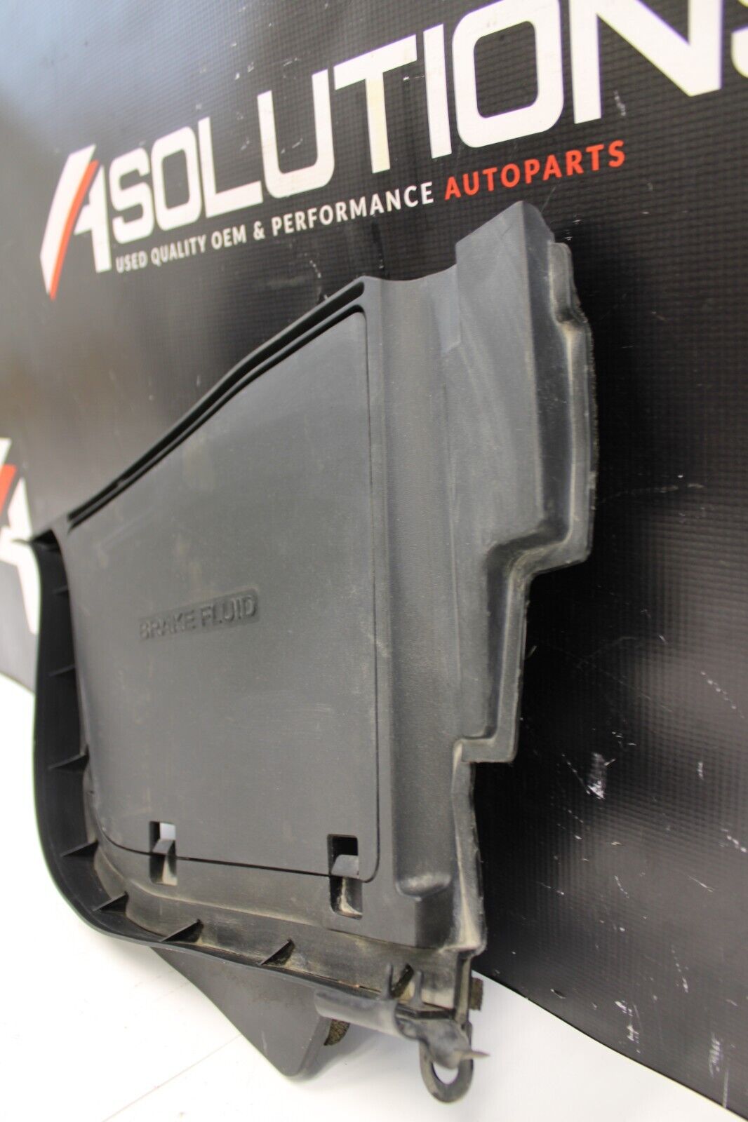 2012 Infiniti G37 Brake Fluid Cover Bezel OEM LH DRIVER