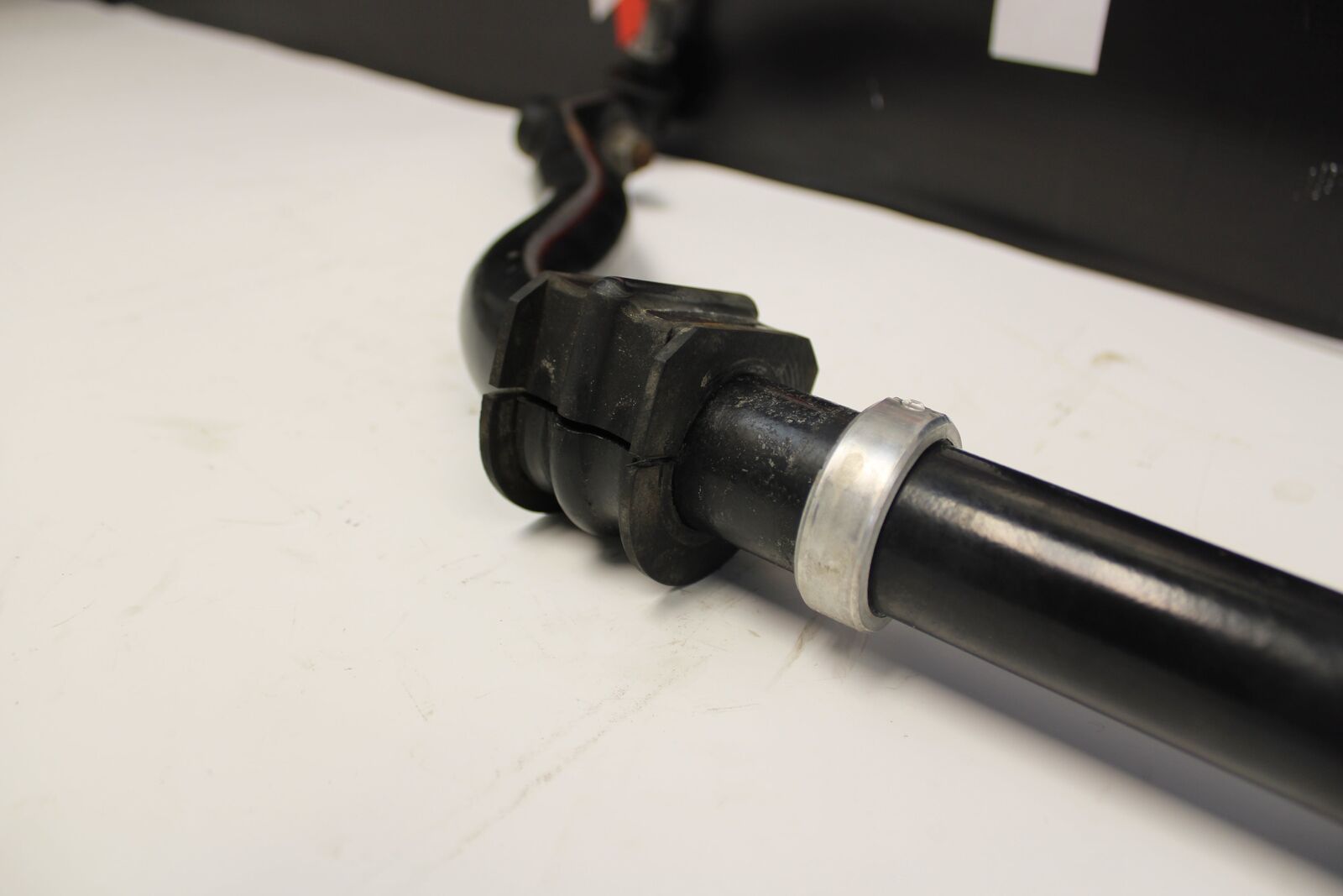 2014 Nissan GTR GT-R R35 Front Stabilizer Sway Bar Assembly OEM