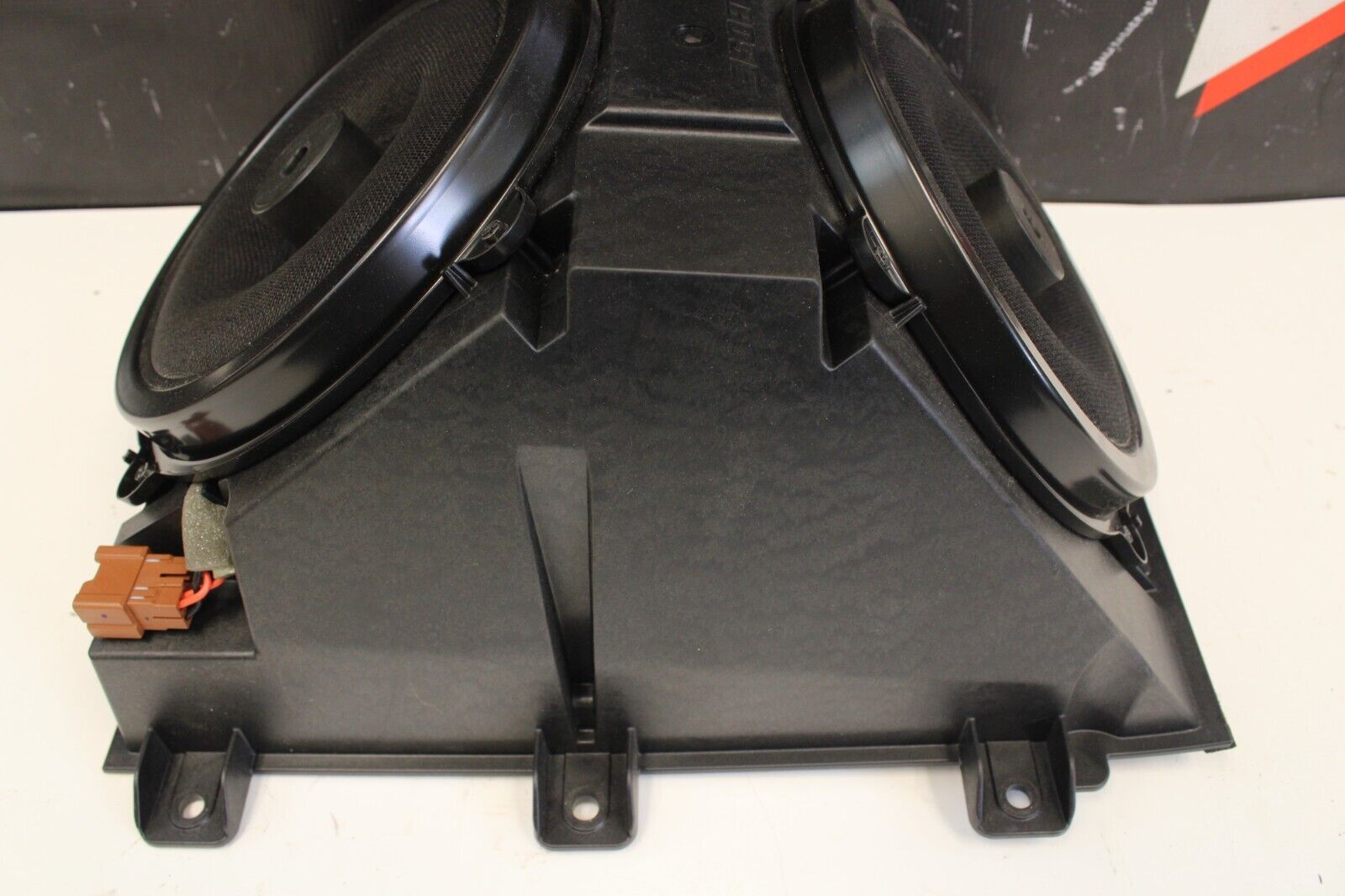 2013 NISSAN GT-R R35 VR38 AWD OEM BOSE REAR SUBWOOFER SPEAKER