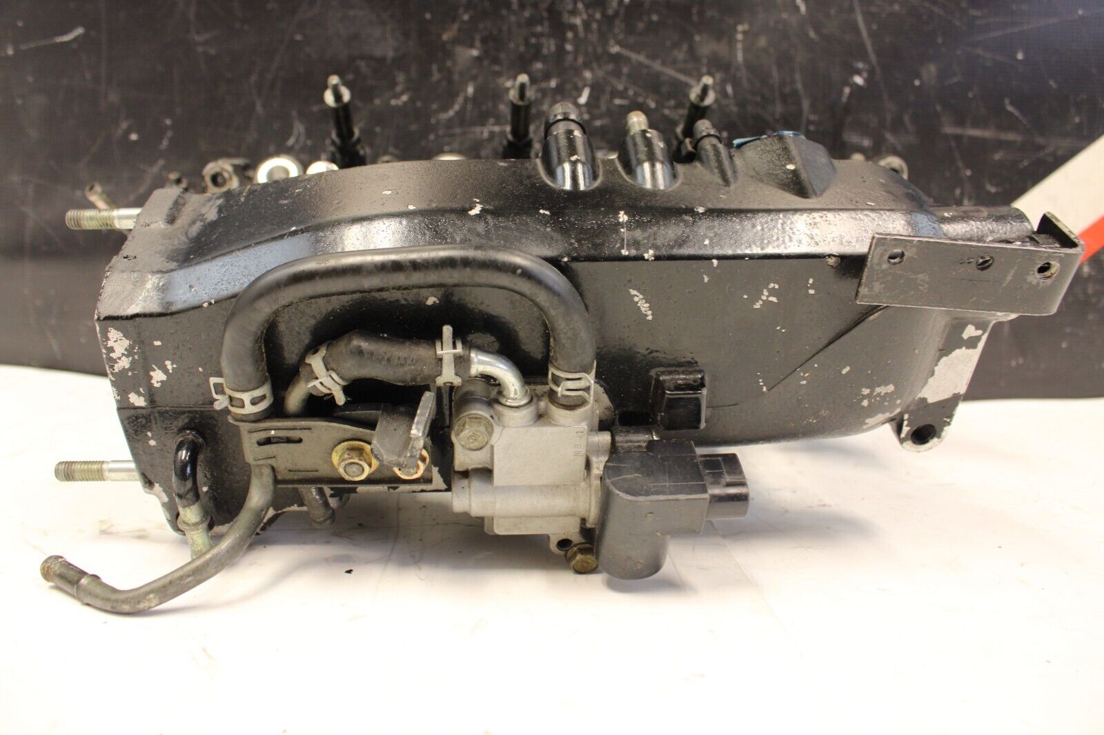 2000-2005 HONDA S2000 - INTAKE MANIFOLD OEM OE FACTORY