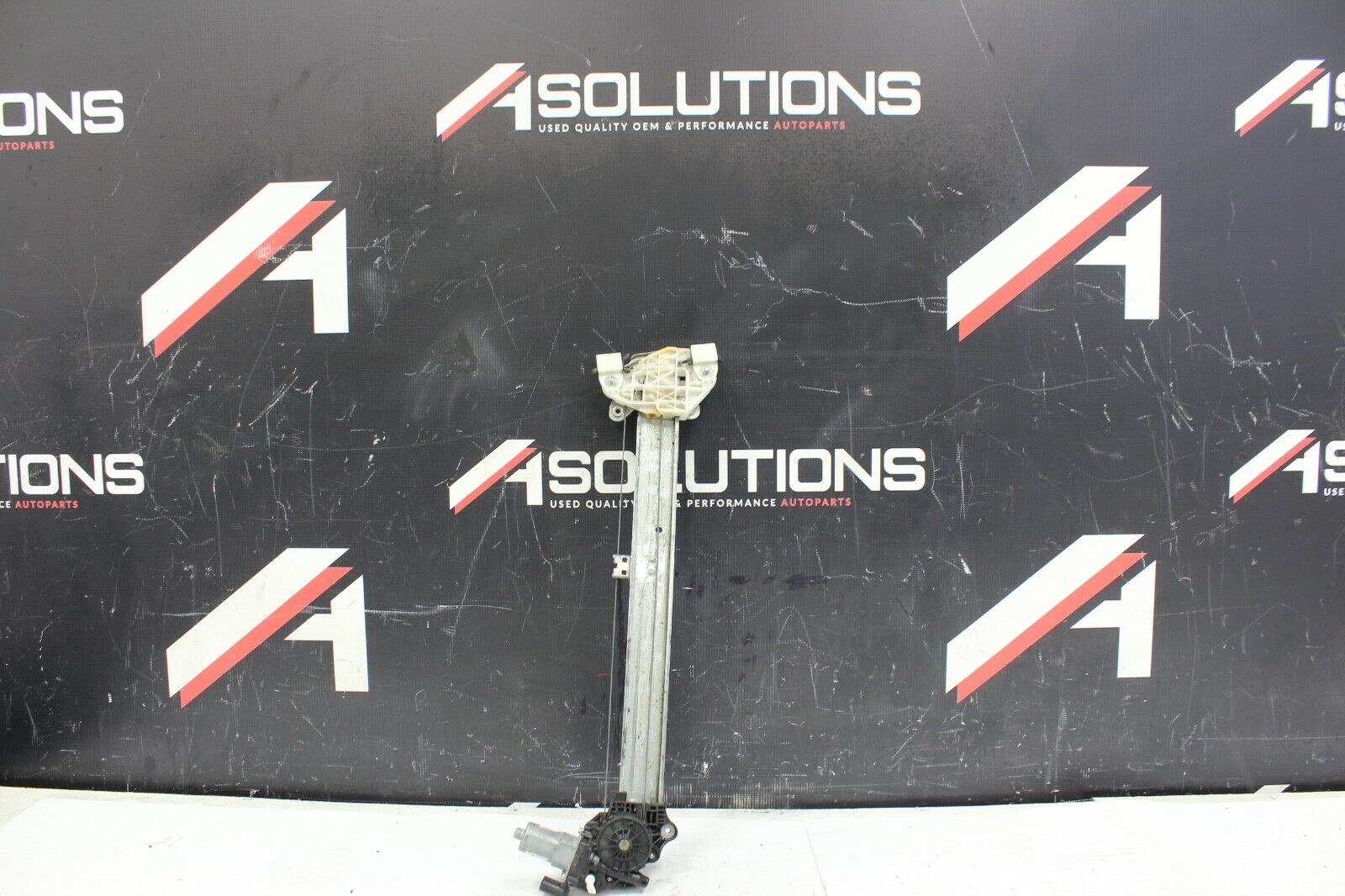 2013 - 2016 Honda Accord Sedan Front Driver Window Regulator Motor T2AFLA