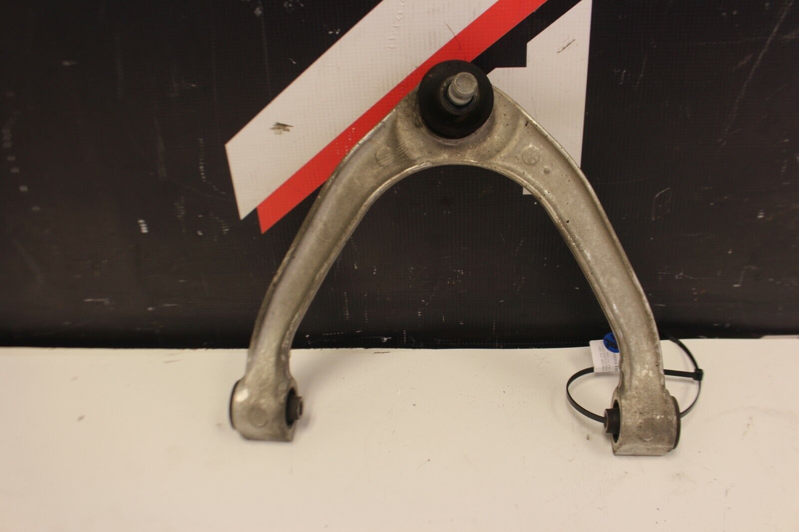 2009 - 2017 NISSAN 370Z RWD FRONT LEFT DRIVER SIDE UPPER CONTROL ARM OEM