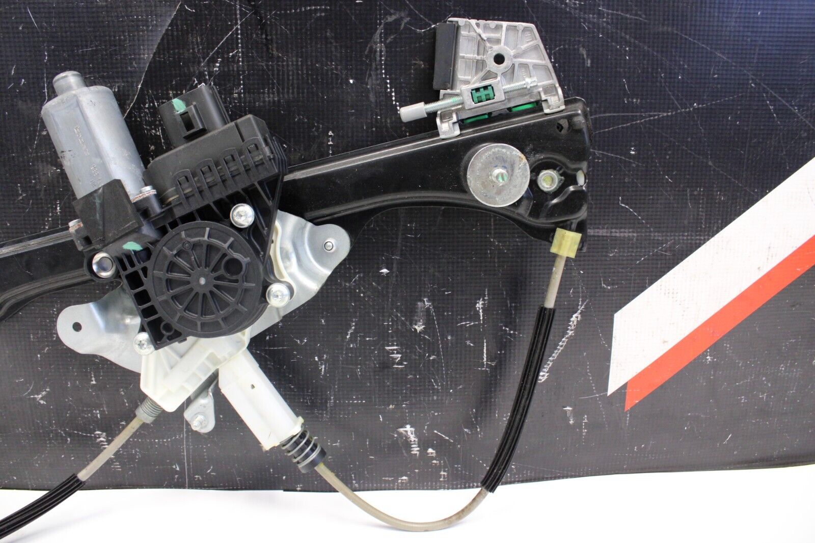 2009-2020 NISSAN GTR R35 WINDOW REGULATOR WITH MOTOR LEFT DRIVER SIDE