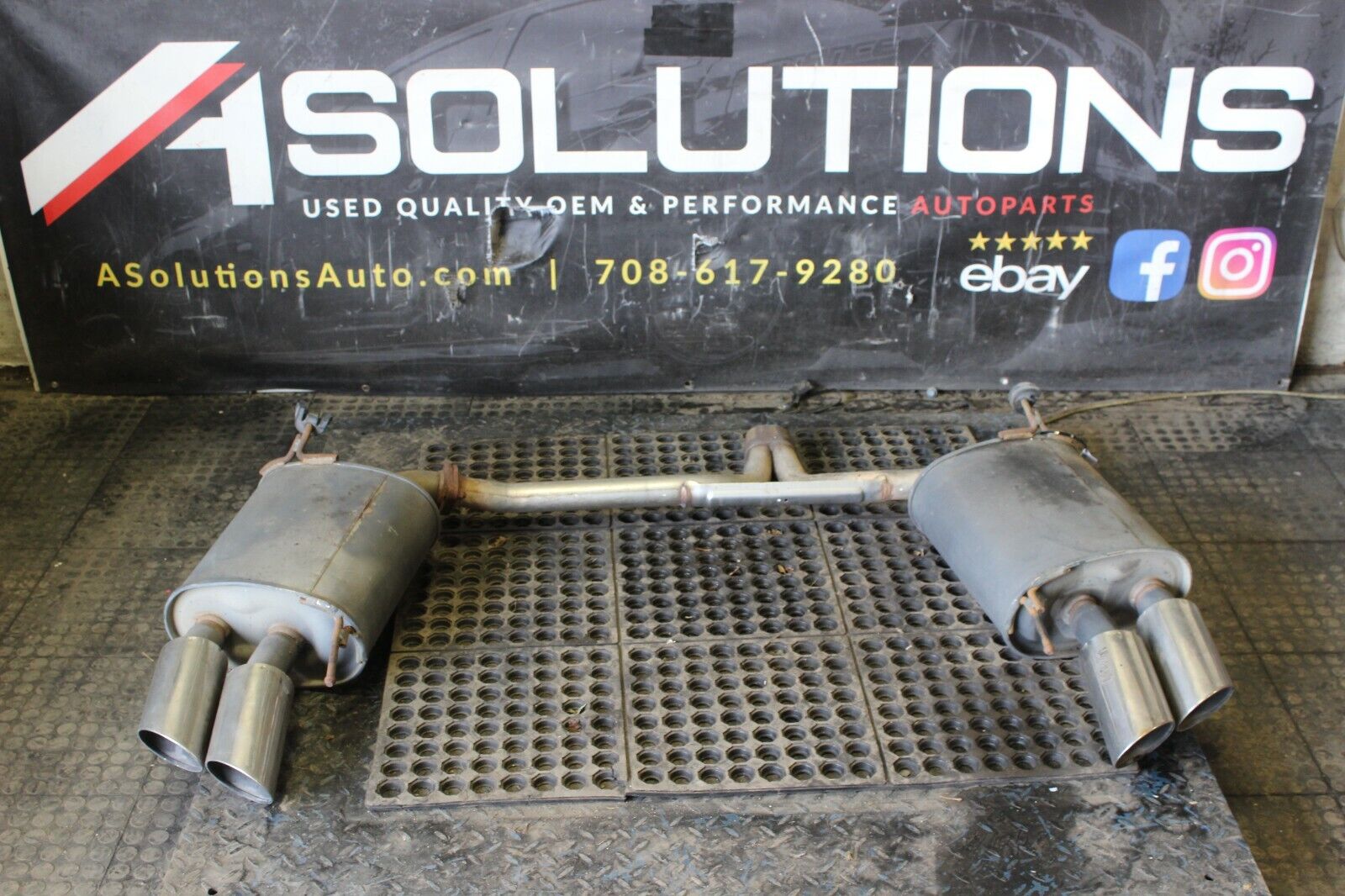 Acura TL Type-S 07-08 Exhaust Muffler Dual Tail Pipe Left Right Set OEM