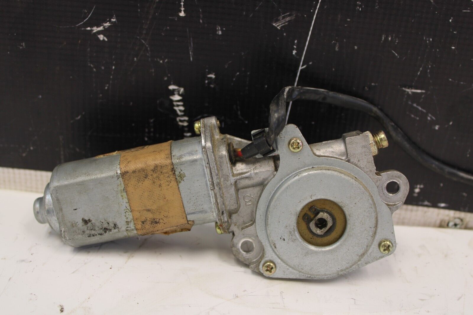 2000-2009 Honda S2000 LH + RH Side Convertible Top Motor Set OEM